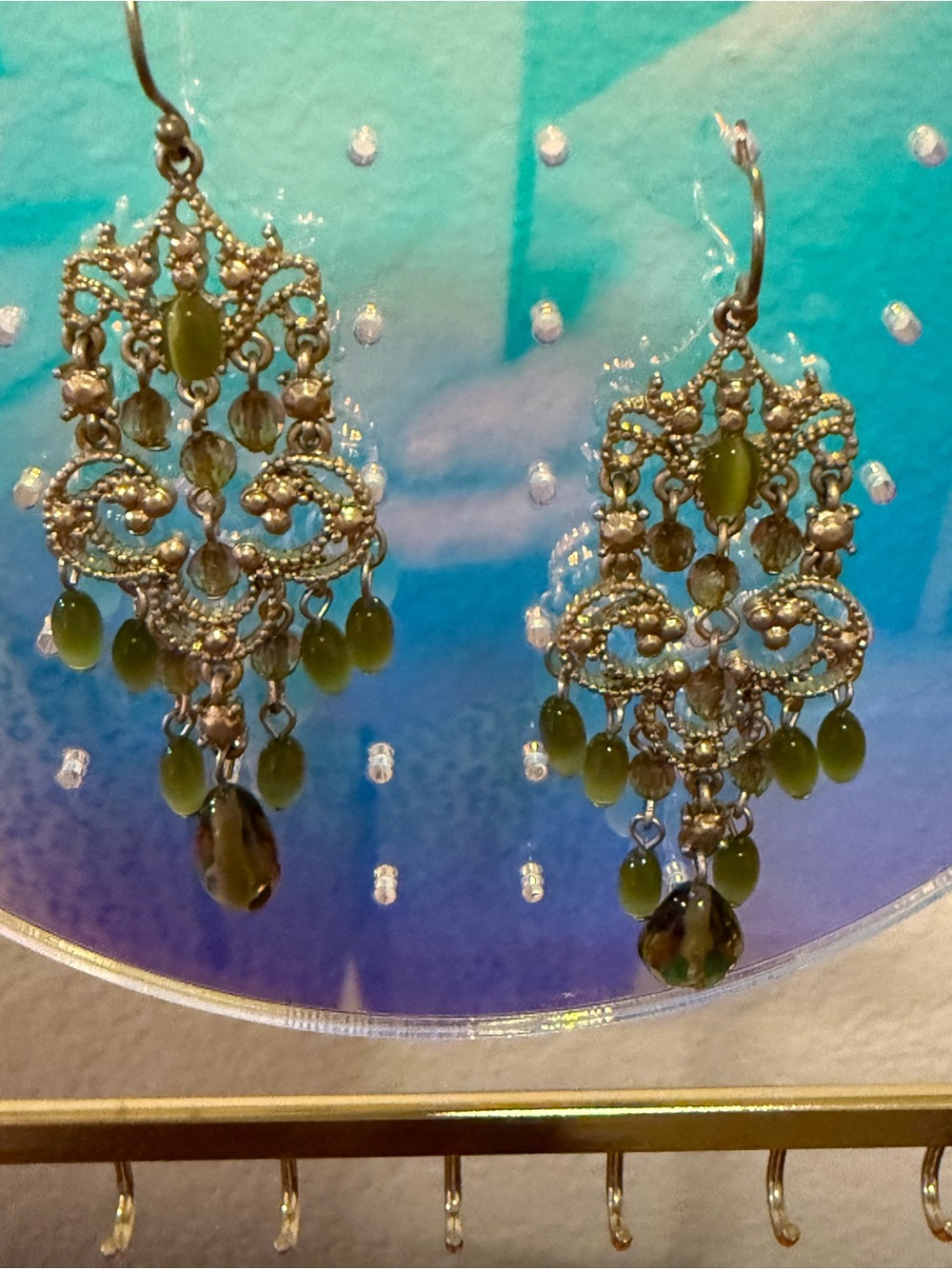 Liz Claiborne Dangle Green Crystal Chandelier Earrings - Picture 6 of 12